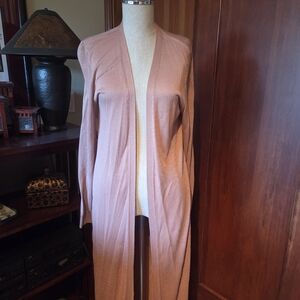 White House Black Market Blush Cardigan